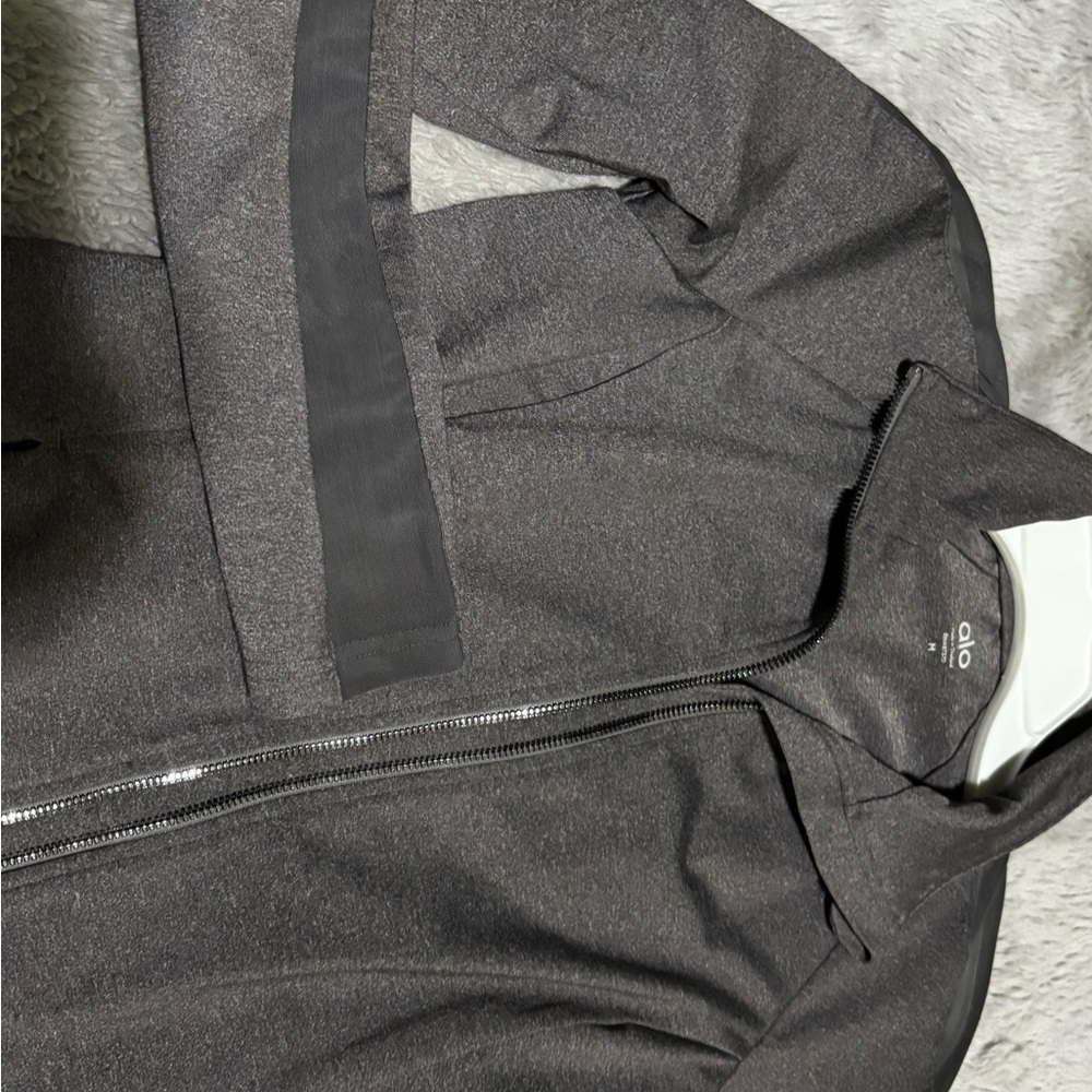 ALO Yoga Charcoal Full-Zip Jacket
